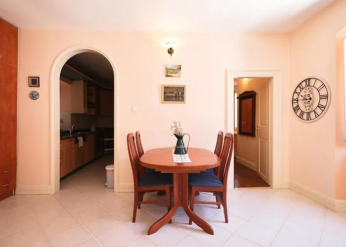Two Bedroom In Center Igor Lejlighed Zadar