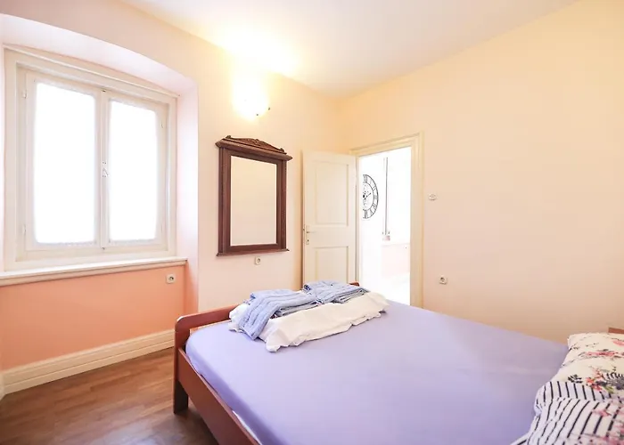 Two Bedroom In Center Igor Lejlighed *